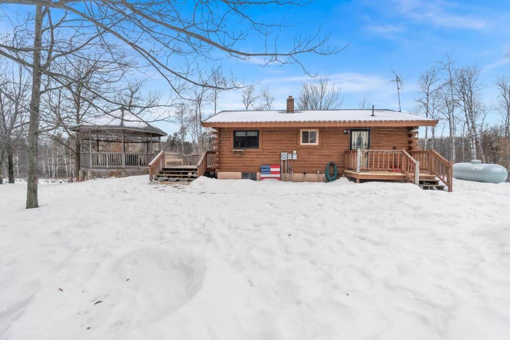 Cozy Cabin With Hottub At Cloverdale Cabins Hinckley Exterior foto